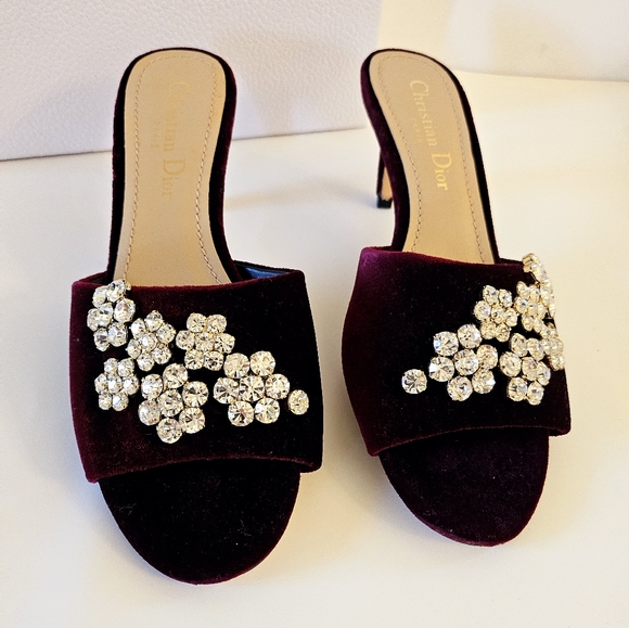 CHRISTIAN DIOR HEELS - Picture 2 of 14